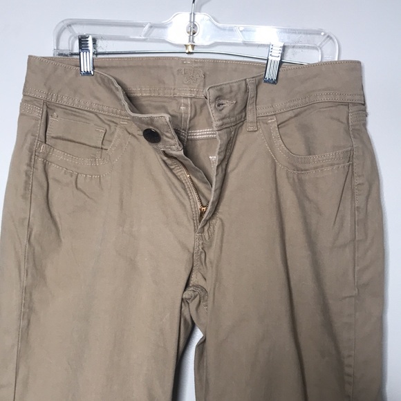 Khaki Jeans - Picture 5 of 8